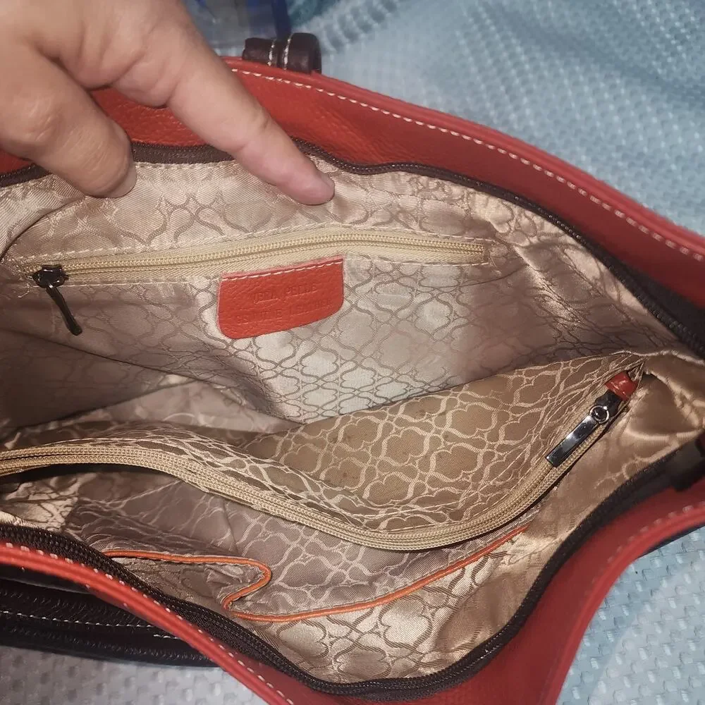 VERA PELLE EUC GEN LEATHER HOBO SATCHEL BAG